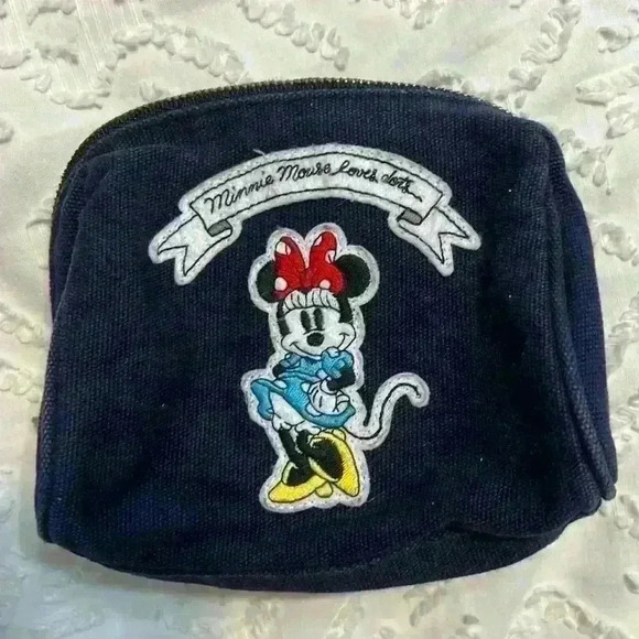 Minnie Mouse Loves Dots‎ change purse - Picture 1 of 6